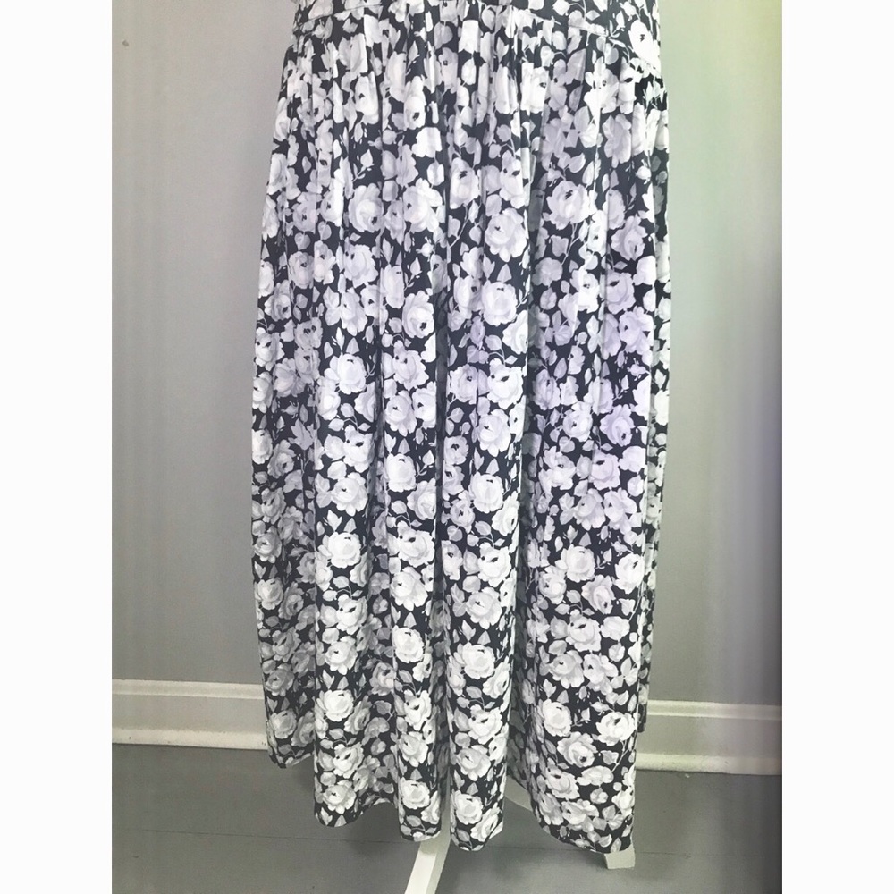 {Vintage} Floral Two Piece Top & Skirt Set - Picture 5 of 8